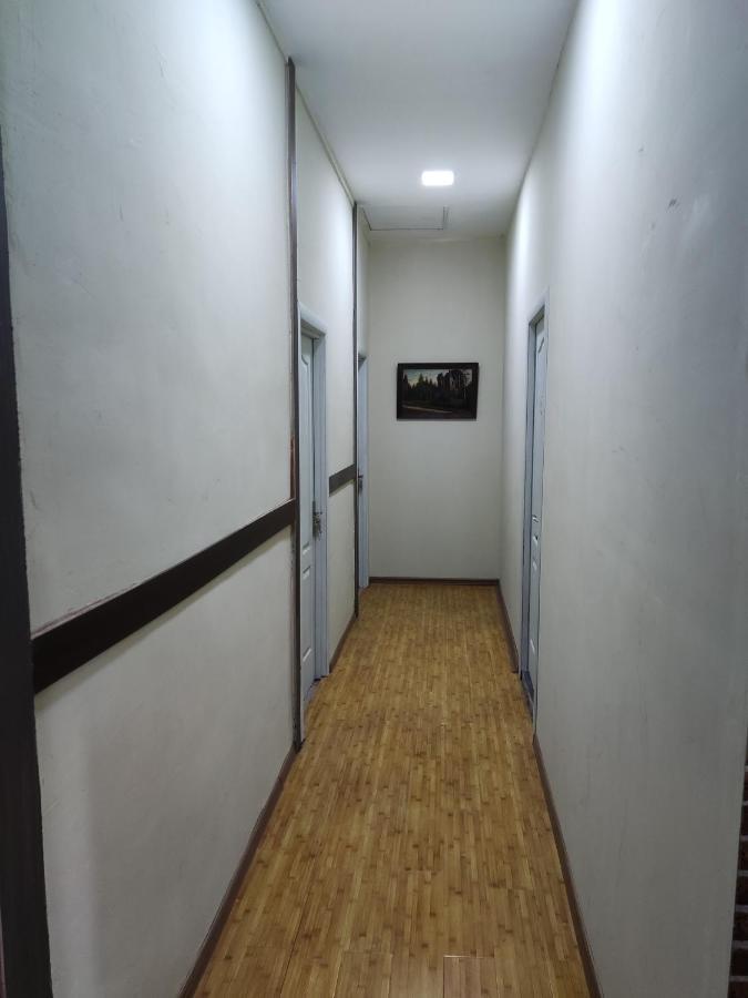 Ati Mta - Eco Hostel Боржоми Екстериор снимка