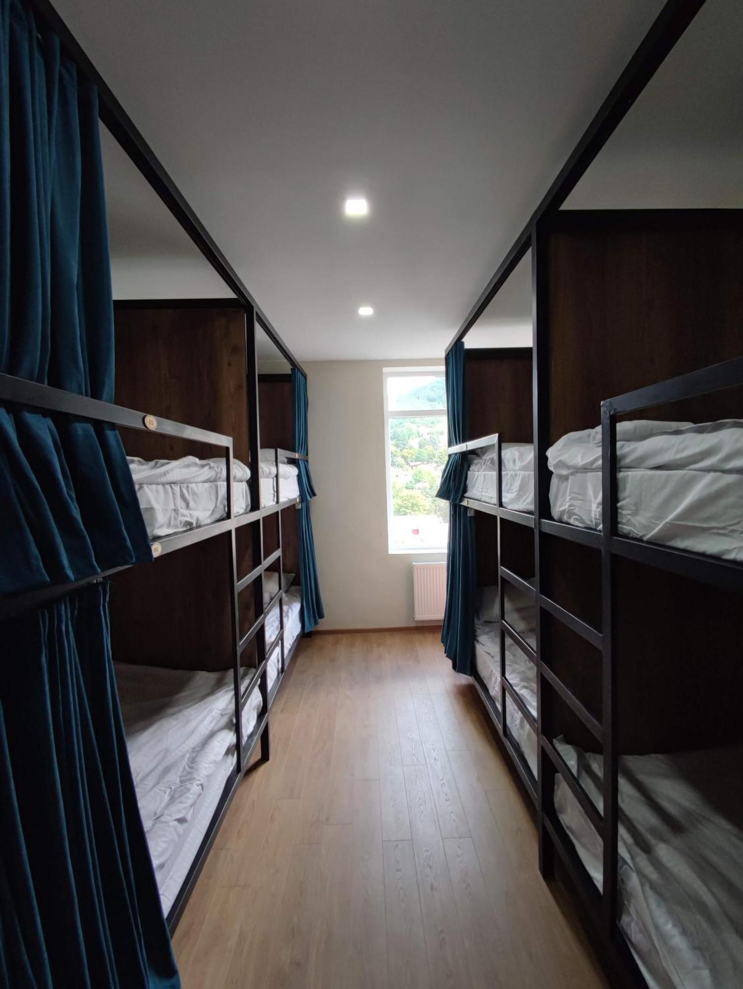 Ati Mta - Eco Hostel Боржоми Екстериор снимка